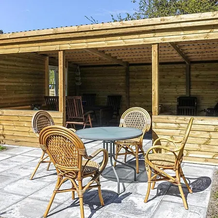 Hébergement de vacances In Aakirkeby With Wifi Vester Somarken