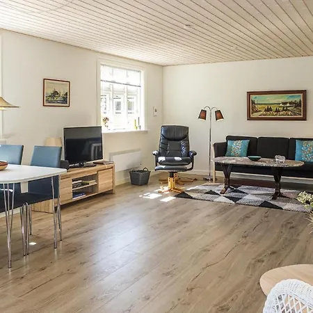 Hébergement de vacances In Aakirkeby With Wifi *